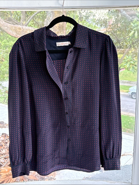 Tory Burch Tops - Tory Burch Silk Navy Blouse with Red Dot Print-10